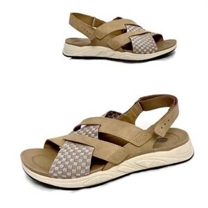 Earth Spirit Sandals Size 11 adjustable Beige